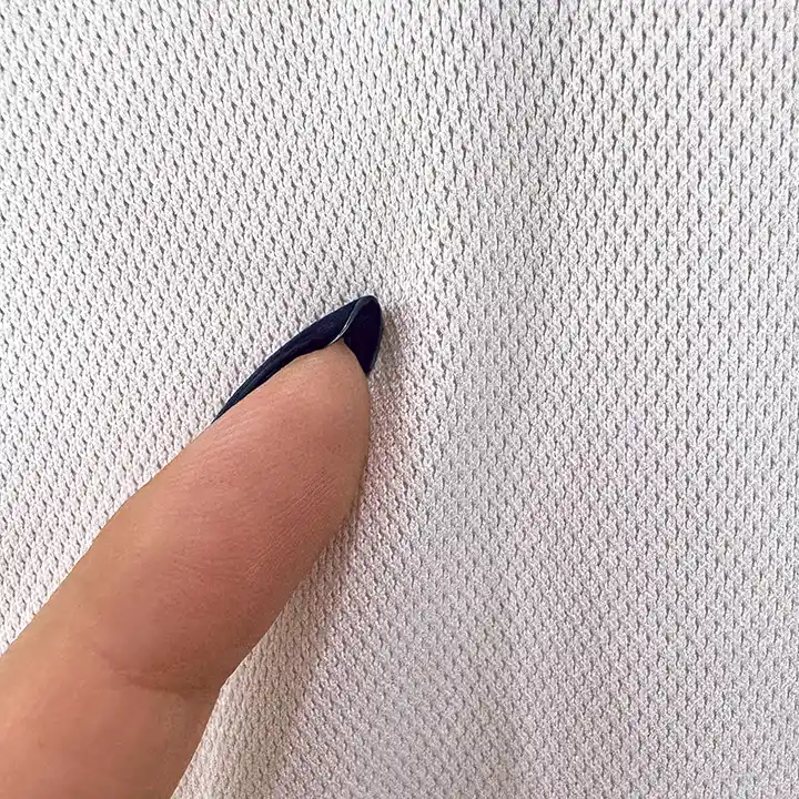 snag-resistant